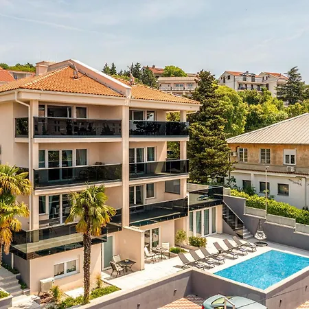 Apartman 3 Bedroom Cozy Apartment In Crikvenica Crikvenica